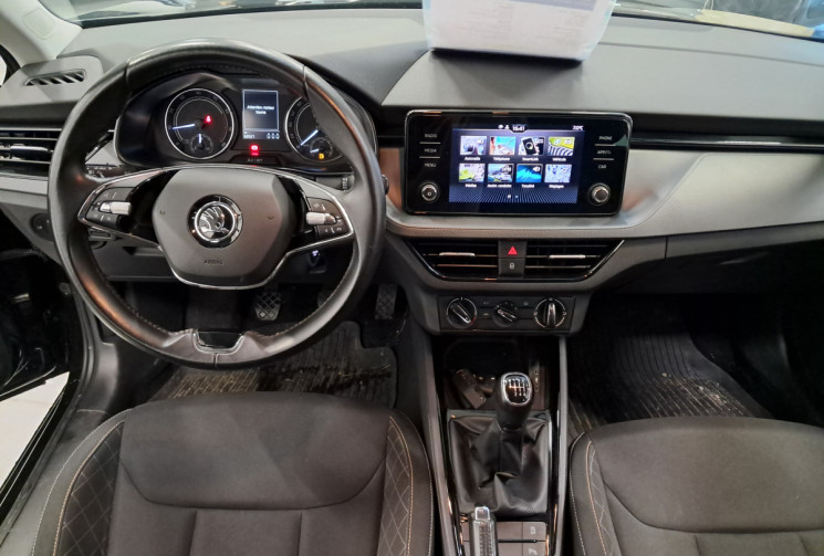 Skoda Kamiq 1.0 TSI EVO 110 YOUNG EDITION Suréquipé - TBE - SUIVI GGE - GARANTIE 12 MOIS