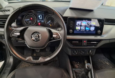 Skoda Kamiq 1.0 TSI EVO 110 YOUNG EDITION Suréquipé - TBE - SUIVI GGE - GARANTIE 12 MOIS