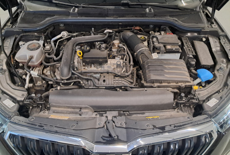 Skoda Kamiq 1.0 TSI EVO 110 YOUNG EDITION Suréquipé - TBE - SUIVI GGE - GARANTIE 12 MOIS