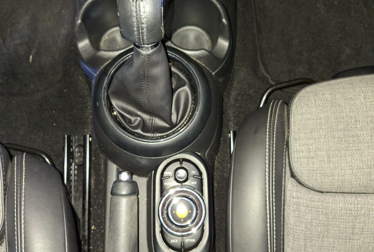 Mini Cooper 1.2 102 BVA SHOREDITCH TOIT OUVRANT GARANTIE 12 MOIS