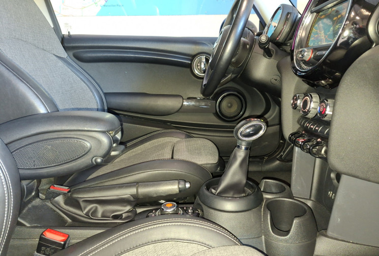 Mini Cooper 1.2 102 BVA SHOREDITCH TOIT OUVRANT GARANTIE 12 MOIS