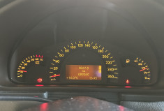 Mercedes Classe C II (W203) 240 V6 Elegance BA