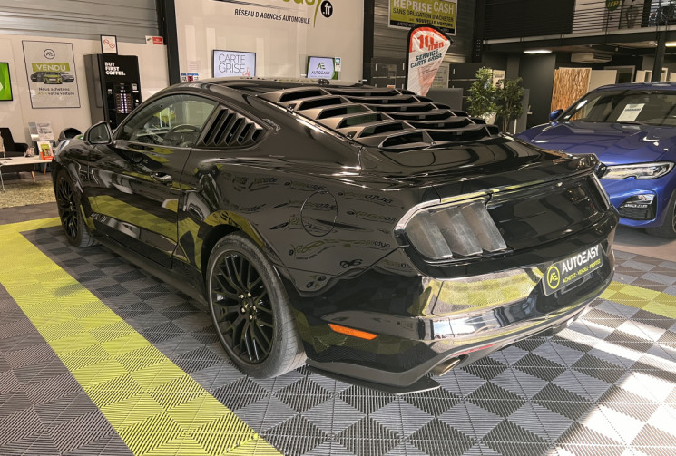 Ford MUSTANG FASTBACK 5.0 V8 PACK PERFORMANCE 421 CH COYOTE / PAS DE MALUS 