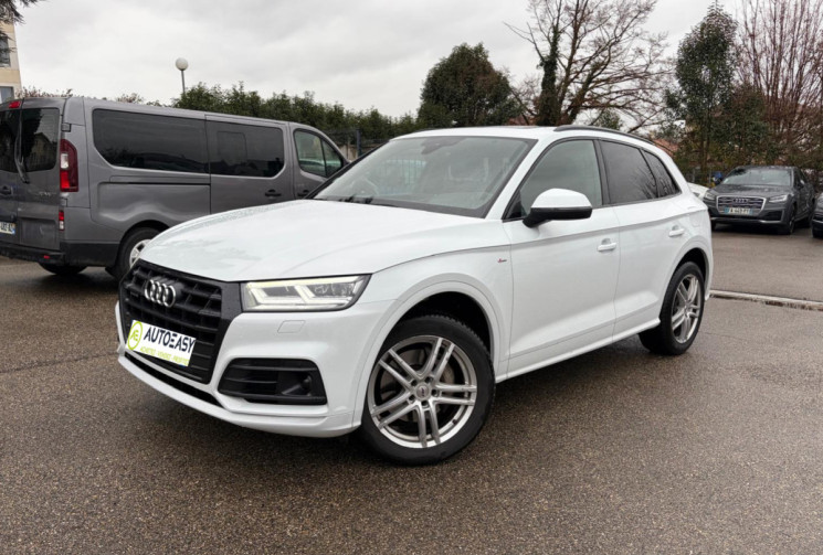 Audi Q5 50 TFSI E / 299 CH / HYBRIDE RECHARGEABLE