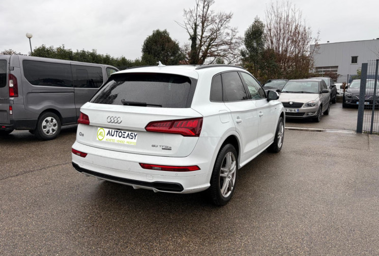 Audi Q5 50 TFSI E / 299 CH / HYBRIDE RECHARGEABLE