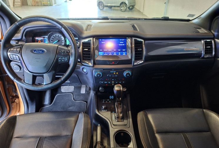 Ford Ranger WILDTRACK TDCI 213 SUPER CAB TVA RECUPERABLE ATTELAGE GARANTIE 12 MOIS