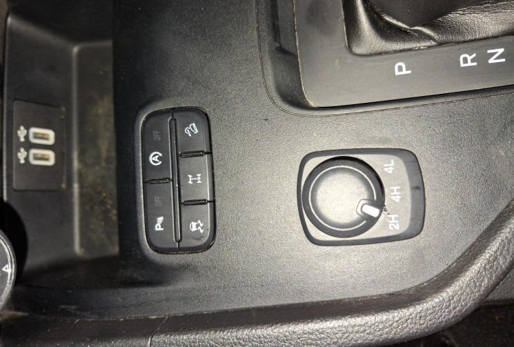 Ford Ranger WILDTRACK TDCI 213 SUPER CAB TVA RECUPERABLE ATTELAGE GARANTIE 12 MOIS