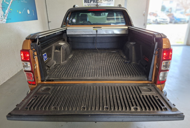 Ford Ranger WILDTRACK TDCI 213 SUPER CAB TVA RECUPERABLE ATTELAGE GARANTIE 12 MOIS