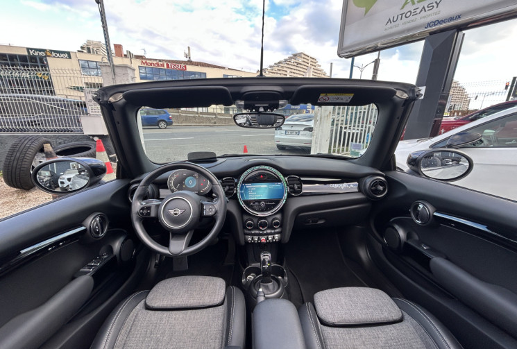Mini Mini COOPER III (2) F57 CABRIOLET 1.5 136 Ch BVA7 EDITION CAMDEN