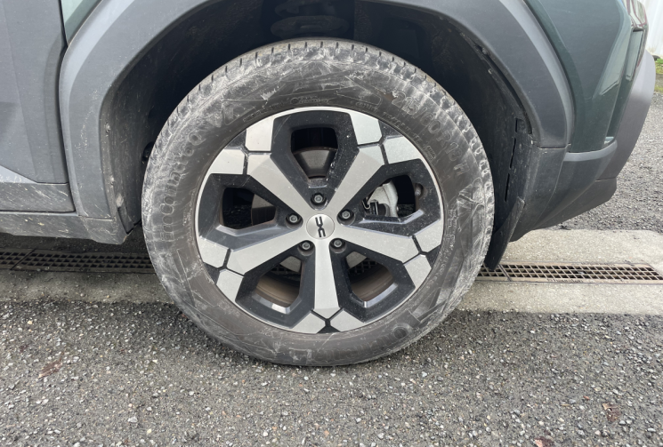 Dacia Duster 1.6 HYBRID JOURNEY BVA 140CH*GARANTIE CONSTRUCTEUR*PACK HIVER*PREMIERE MAIN