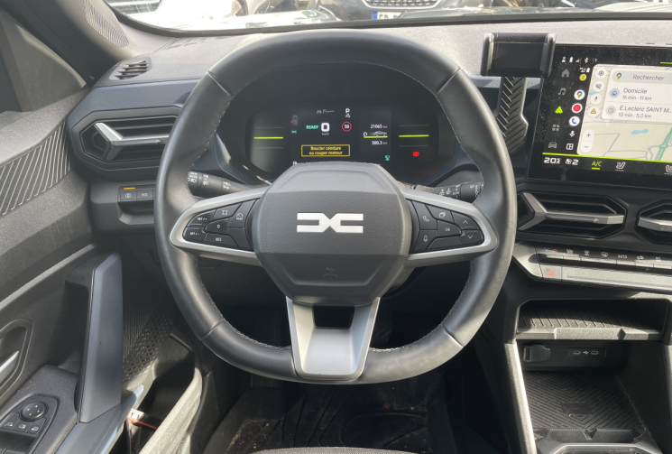 Dacia Duster 1.6 HYBRID JOURNEY BVA 140CH*GARANTIE CONSTRUCTEUR*PACK HIVER*PREMIERE MAIN
