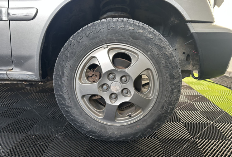 Mitsubishi Pajero Pinin Court 1.8 GDI