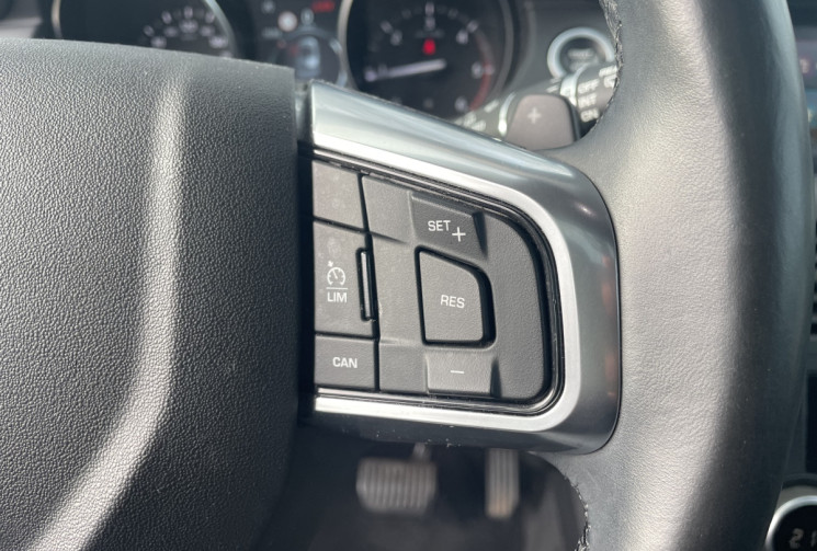 Land-Rover DISCOVERY SPORT  2.0 TD4 SPORT 150 / BOITE AUTO / 7 PLACES / ENTRETIEN LAND ROVER