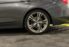 BMW Série 3 330e 252 F30 LCI Luxury + options / première main / entretien BMW complet