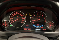 BMW Série 3 330e 252 F30 LCI Luxury + options / première main / entretien BMW complet