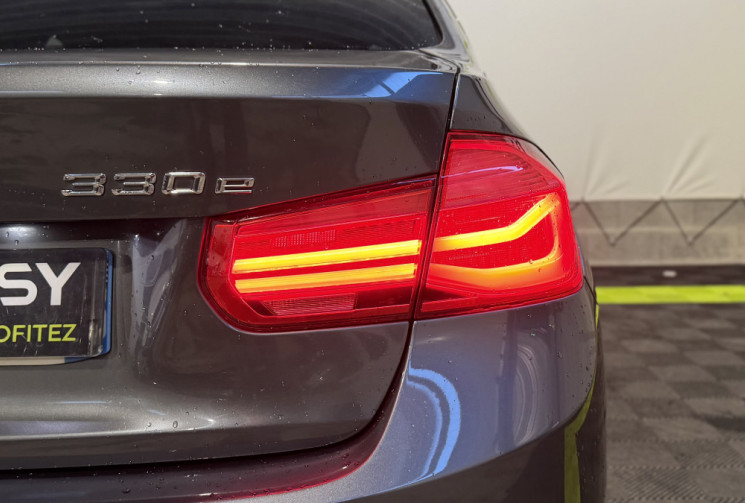 BMW Série 3 330e 252 F30 LCI Luxury + options / première main / entretien BMW complet
