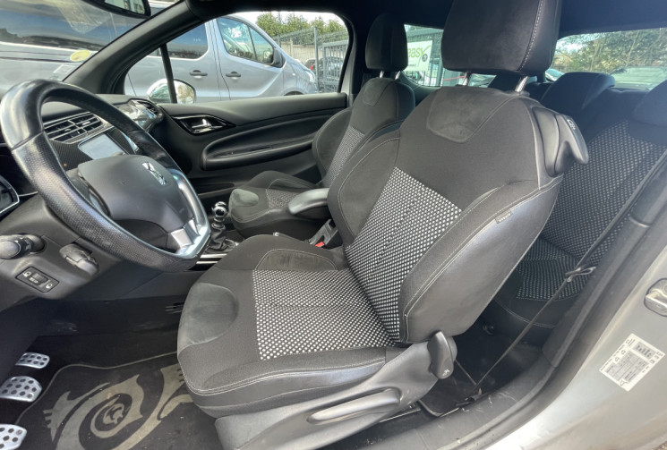 Citroën DS3 1.6 HDI / 110 CH / DISTRIB A JOUR