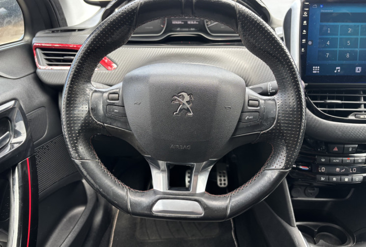 Peugeot 208 1.2 THP 110 GT LINE