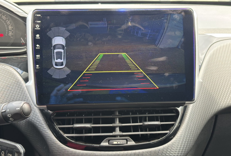 Peugeot 208 1.2 THP 110 GT LINE