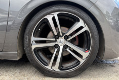 Peugeot 208 1.2 THP 110 GT LINE