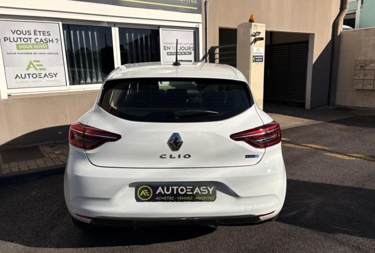 Renault CLIO V E-TECH 1.6 i 140 Hybrid 140cv