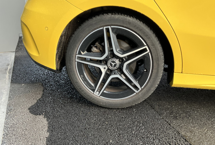 Mercedes Classe A 220 d 2.0 d  8G-DCT 190 cv PACK AMG / GARANTIE MERCEDES