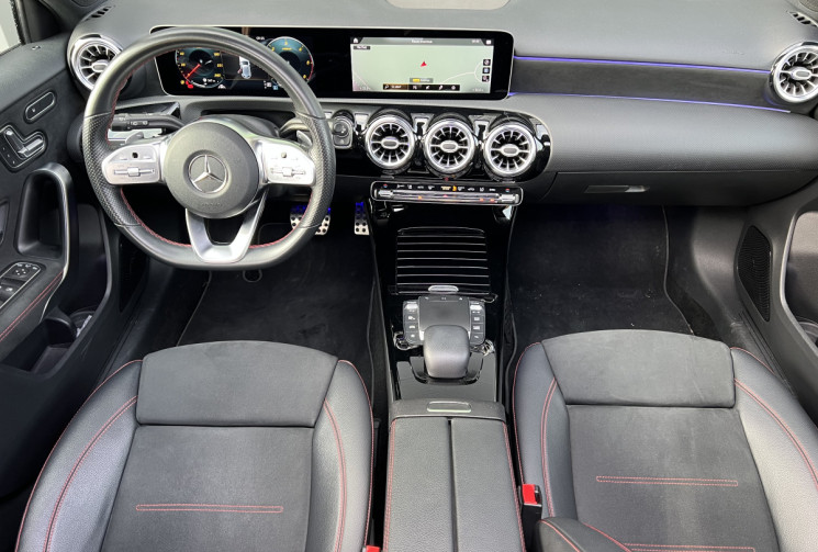 Mercedes Classe A 220 d 2.0 d  8G-DCT 190 cv PACK AMG / GARANTIE MERCEDES