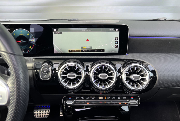 Mercedes Classe A 220 d 2.0 d  8G-DCT 190 cv PACK AMG / GARANTIE MERCEDES