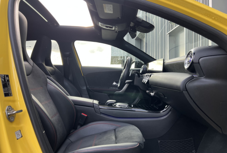 Mercedes Classe A 220 d 2.0 d  8G-DCT 190 cv PACK AMG / GARANTIE MERCEDES