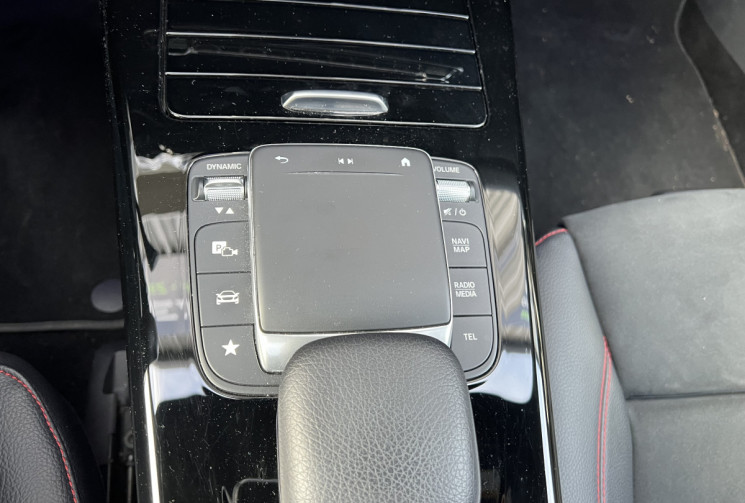 Mercedes Classe A 220 d 2.0 d  8G-DCT 190 cv PACK AMG / GARANTIE MERCEDES