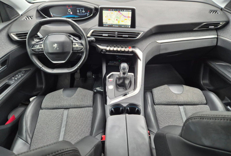 Peugeot 3008 PEUGEOT 3008 1.2130ch BVM6 ALLURE * CARPLAY * CAMERA 360 * SIEGE MEMOIRE *  