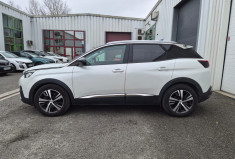 Peugeot 3008 PEUGEOT 3008 1.2130ch BVM6 ALLURE * CARPLAY * CAMERA 360 * SIEGE MEMOIRE *  
