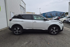 Peugeot 3008 PEUGEOT 3008 1.2130ch BVM6 ALLURE * CARPLAY * CAMERA 360 * SIEGE MEMOIRE *  
