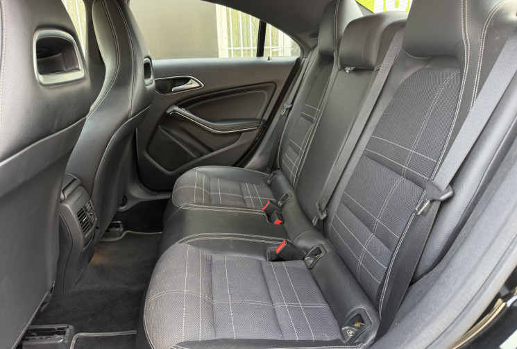 Mercedes CLA Coupé 220 CDi 2.1 177 ch 7G-DCT SENSATION * ENTRETIEN ET CT OK * GARANTIE