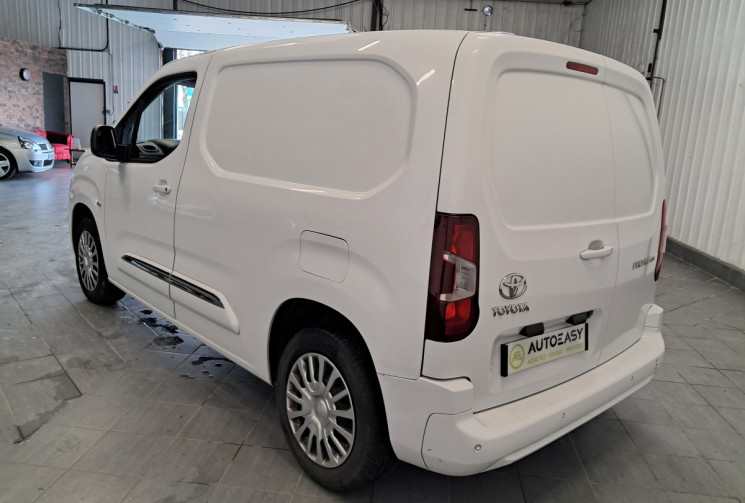 Toyota PROACE City Medium 100 D-4D BVM6 Business CAMERA  - TVA RECUP - entretien à jour 