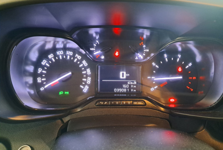 Toyota PROACE City Medium 100 D-4D BVM6 Business CAMERA  - TVA RECUP - entretien à jour 