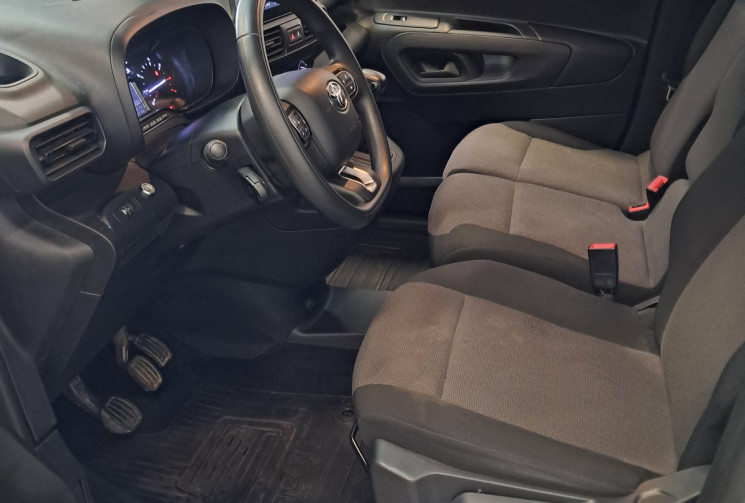 Toyota PROACE City Medium 100 D-4D BVM6 Business RC23 PACK LOOK  - TVA RECUP - entretien à jour 