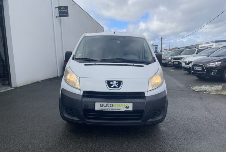 Peugeot Expert 2.0 HDi Fourgon court 120 CV PACK CD CLIM— HOMOLOGATION 11/29
