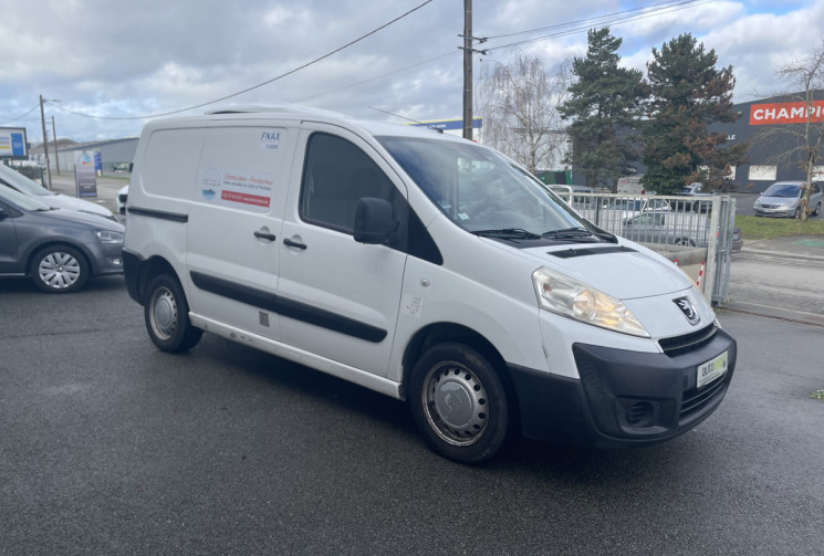 Peugeot Expert 2.0 HDi FOURGON COURT 120 CV FRIGORIFIQUE — HOMOLOGATION 11/29