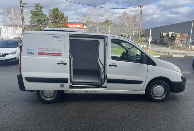 Peugeot Expert 2.0 HDi Fourgon court 120 CV PACK CD CLIM— HOMOLOGATION 11/29