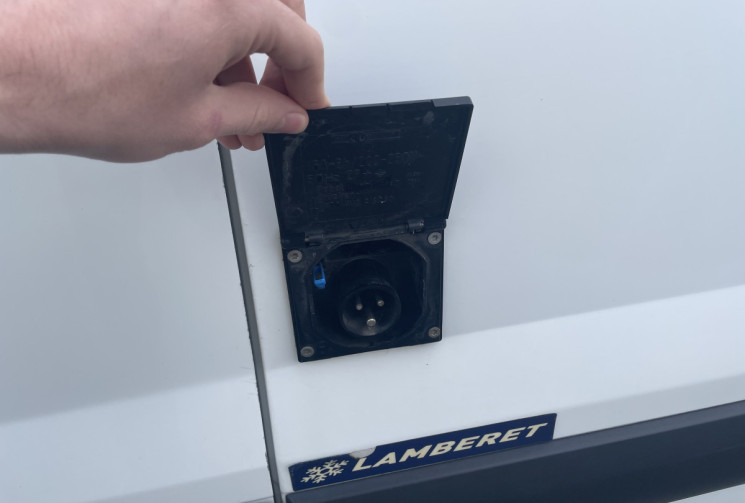 Peugeot Expert 2.0 HDi Fourgon court 120 CV PACK CD CLIM— HOMOLOGATION 11/29