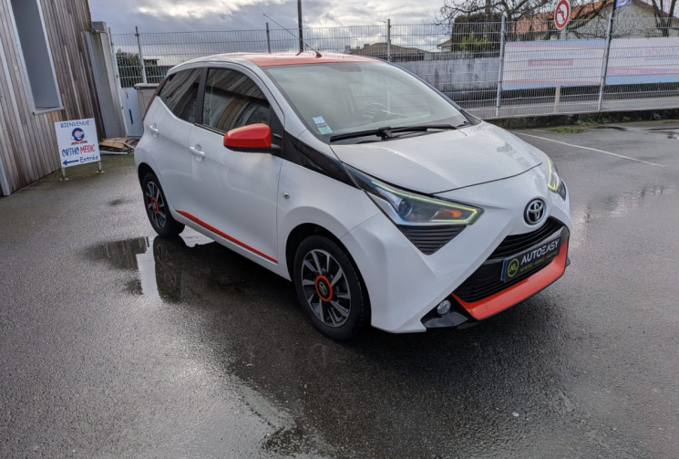 Toyota Aygo PH2  X 1.0 VVTi 72 TREND / TRES BON ETAT / GARANTIE 12 MOIS
