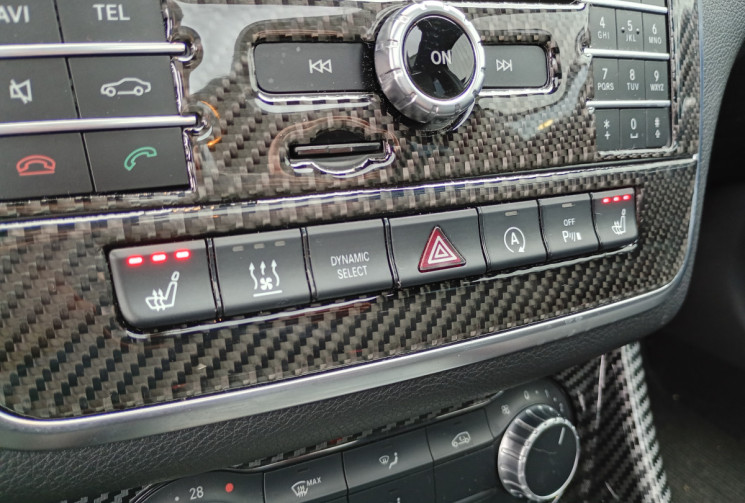 Mercedes CLA SHOOTING BRAKE 200 FASCINATION 156 cv 7G-DCT / Pack AMG / Toit Ouvrant