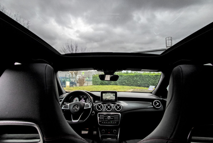 Mercedes CLA SHOOTING BRAKE 200 FASCINATION 156 cv 7G-DCT / Pack AMG / Toit Ouvrant