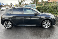 Peugeot 208 e-208 136ch GT-Line