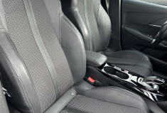 Peugeot 208 e-208 136ch GT-Line