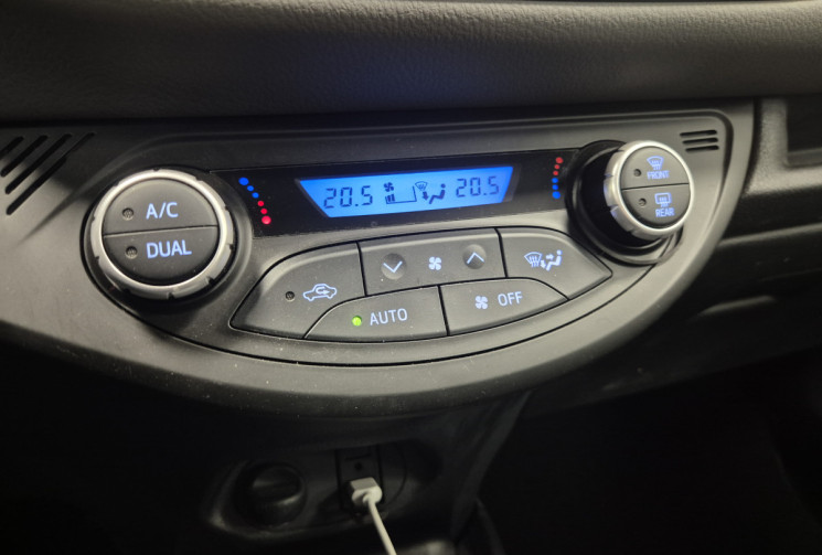 Toyota Yaris 110 VVT-i Ultimate pack confort CVT 5p