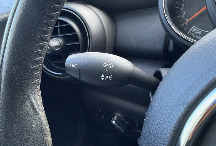 Mini Mini ONE 102cv * Harman Kardon * Toit Ouvrant * Keyless GO * Led Ambiance * 3 portes