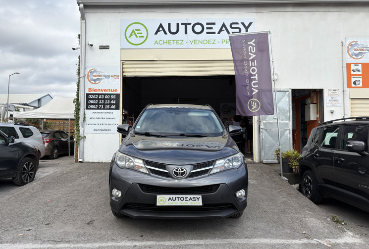 Toyota RAV4 2.2 D 4WD 150 LIFE boite auto