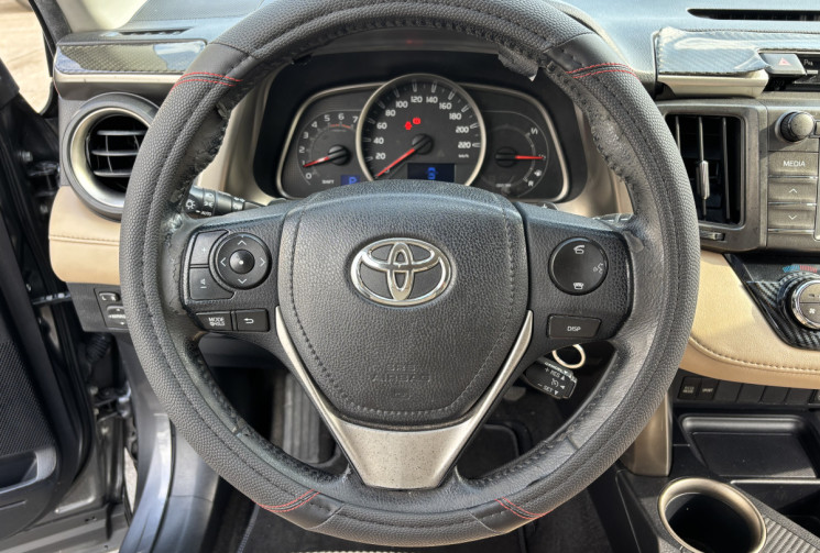 Toyota RAV4 2.2 D 4WD 150 LIFE boite auto